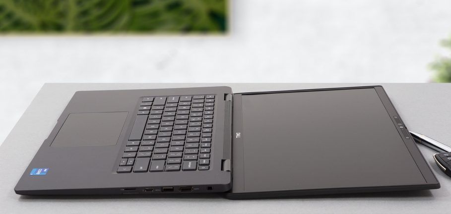 Dell Latitude 7520 (2021)