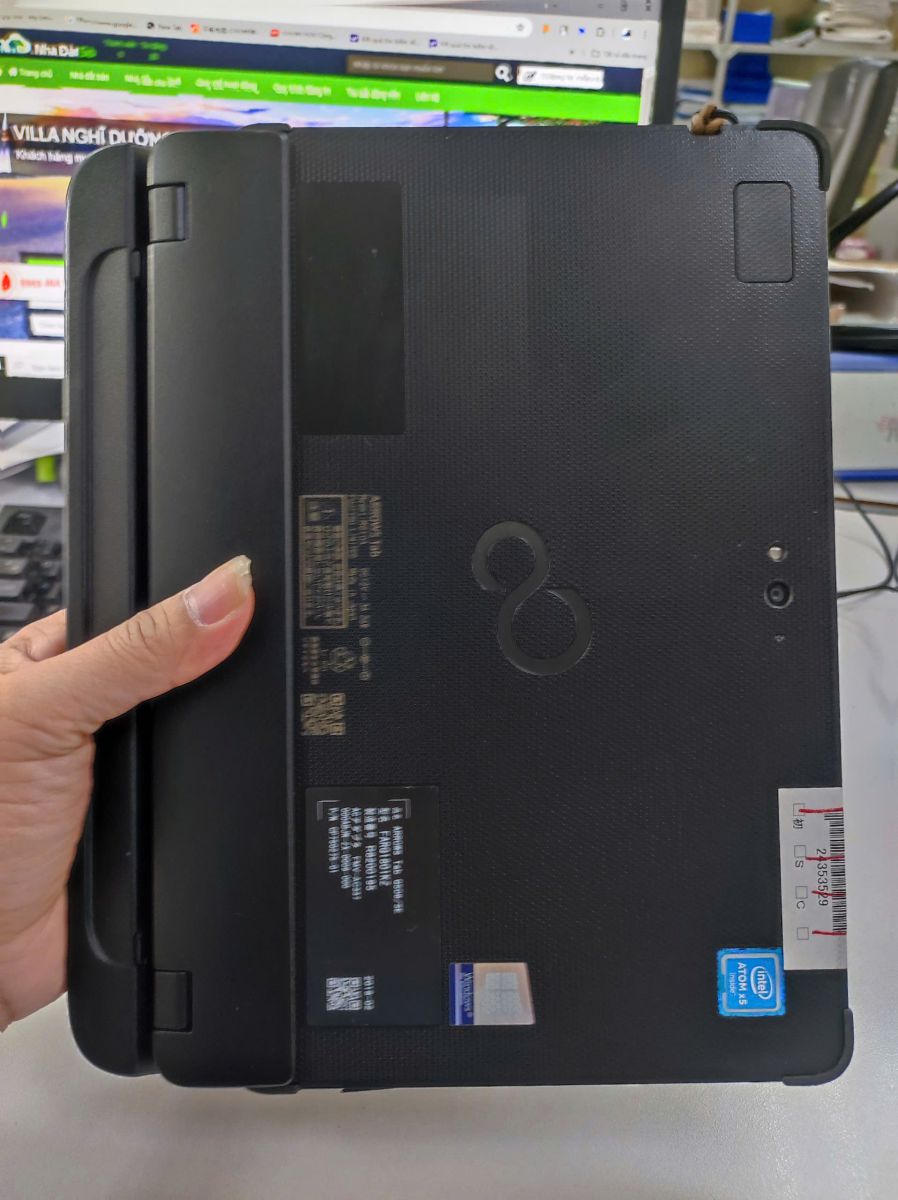 Fujitsu Arrows Tab Q508