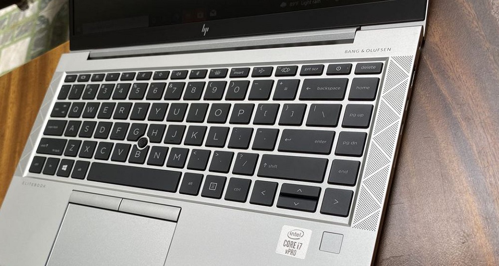 HP 830 G7